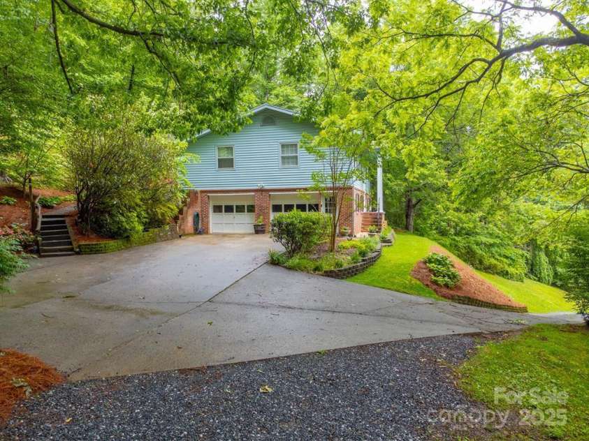 1168 North Country Club Drive, Cullowhee, NC 28723.  MLS# CAR4306285, YatesRealty ID 1265. 