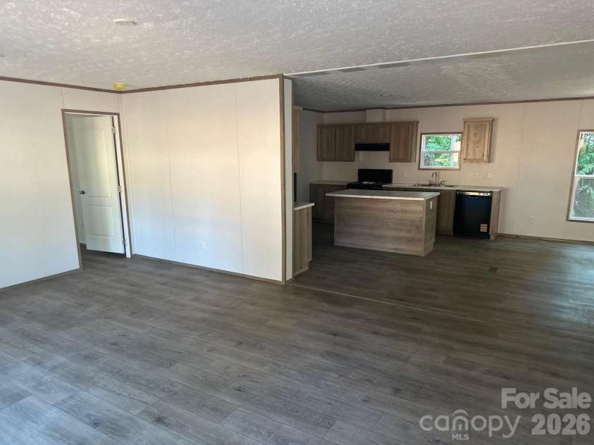 178 Clear Springs Road, Mooresville, NC 28115.  MLS# CAR4342278, YatesRealty ID 1265. 