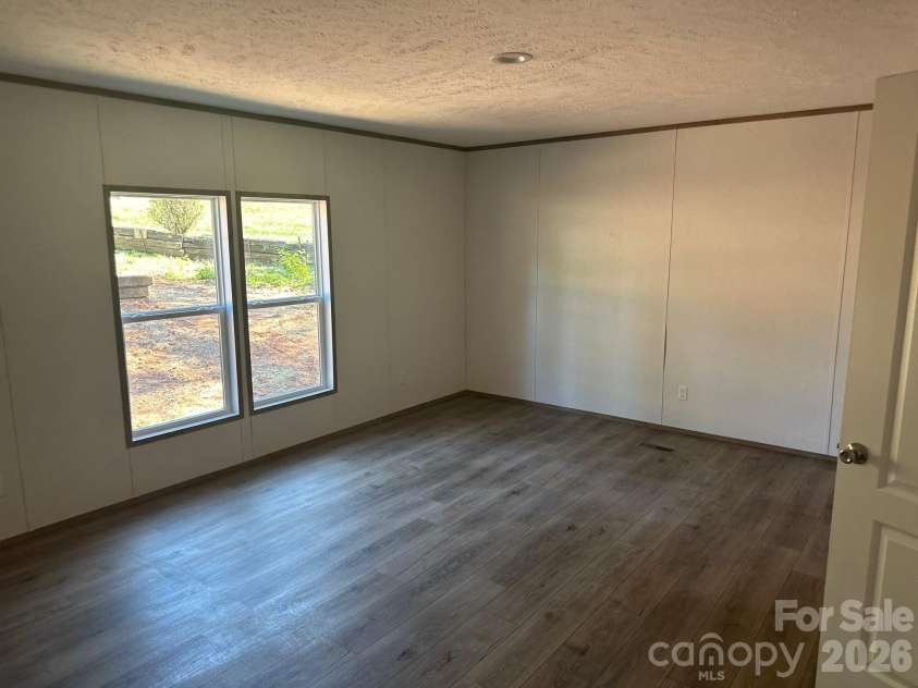 178 Clear Springs Road, Mooresville, NC 28115.  MLS# CAR4342278, YatesRealty ID 1265. 