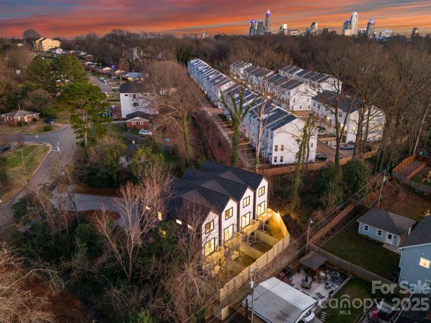 156 Mattoon Street, Charlotte, NC 28216.  MLS# CAR4192938, YatesRealty ID 12650. 