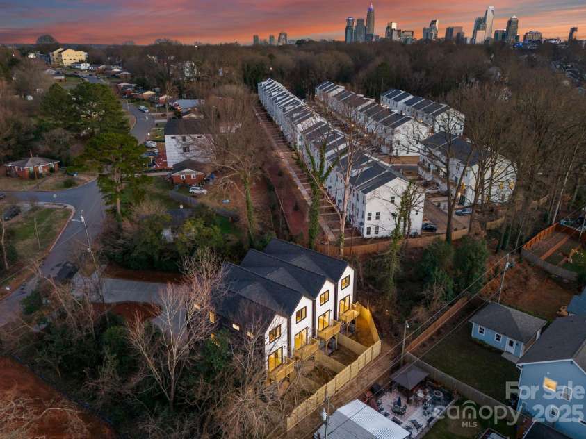 156 Mattoon Street, Charlotte, NC 28216.  MLS# CAR4192938, YatesRealty ID 12650. 