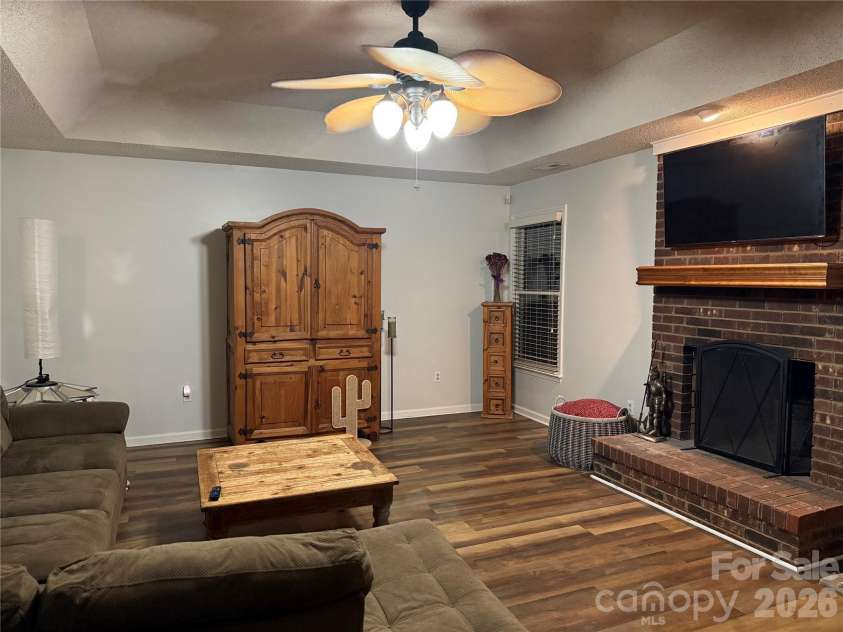 7004 Forest Hills Drive, Denver, NC 28037.  MLS# CAR4362598, YatesRealty ID 12651. 