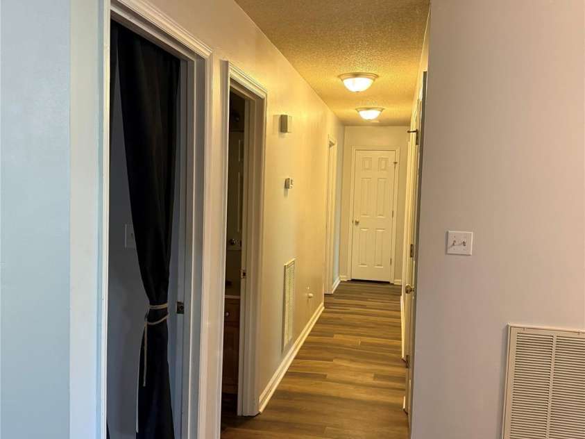 7004 Forest Hills Drive, Denver, NC 28037.  MLS# CAR4362598, YatesRealty ID 12651. 