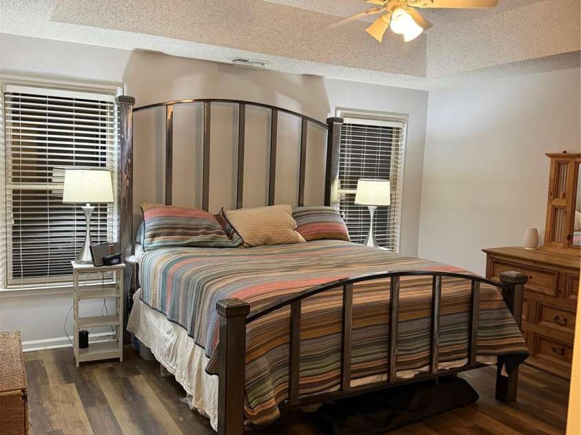 7004 Forest Hills Drive, Denver, NC 28037.  MLS# CAR4362598, YatesRealty ID 12651. 