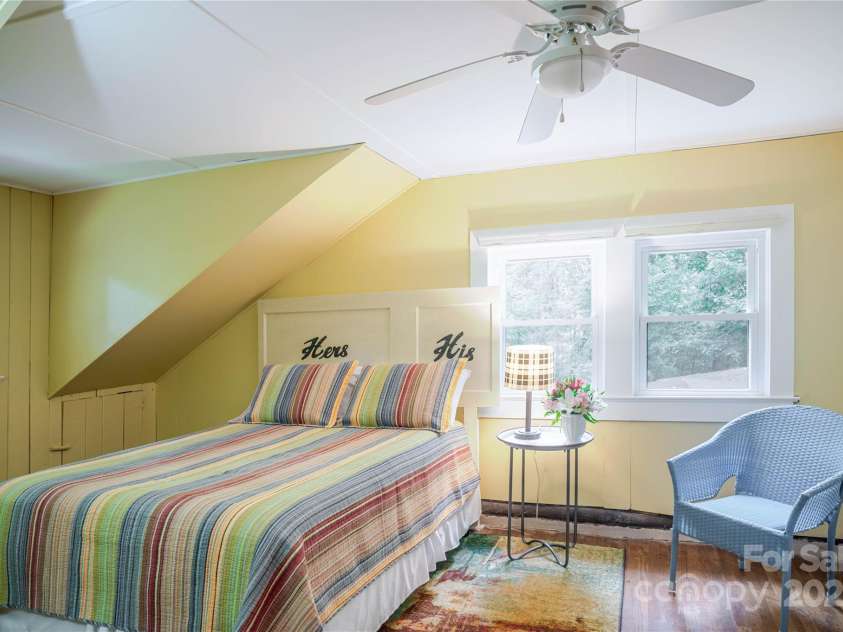 2506 Anders Drive, Hendersonville, NC 28791.  MLS# CAR4289578, YatesRealty ID 12652. 