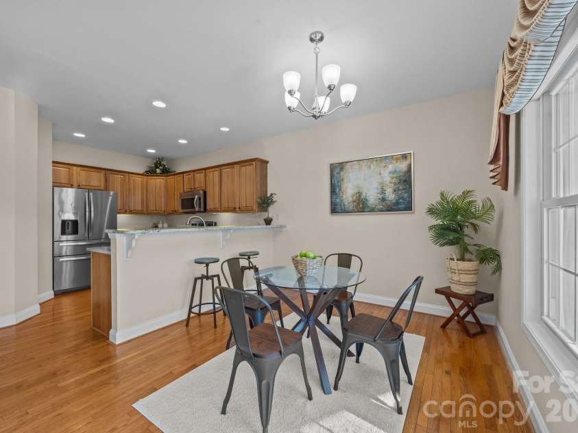 612 Vista Falls Road, Mills River, NC 28759.  MLS# CAR4364839, YatesRealty ID 12653. Breakfast Nook