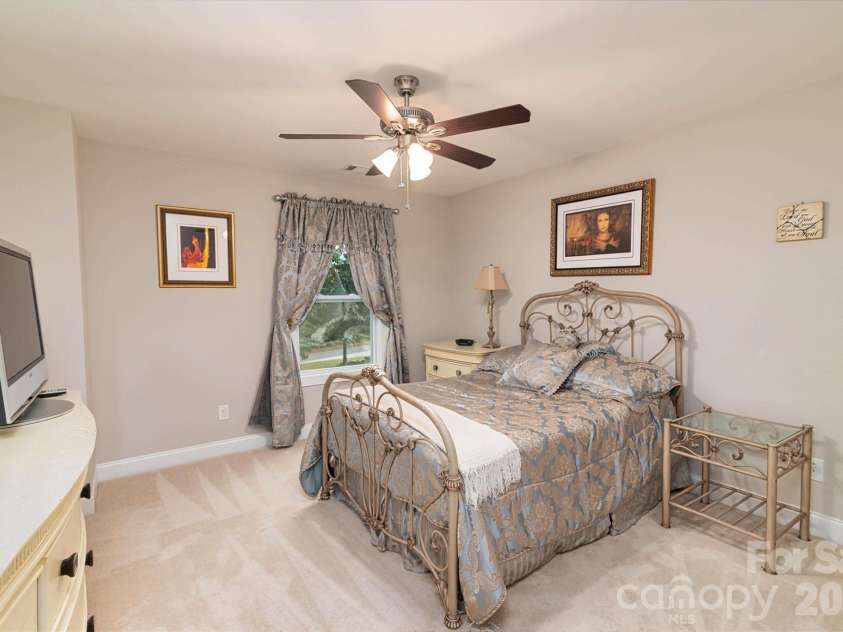 318 Willow Tree Drive, Rock Hill, SC 29732.  MLS# CAR4363762, YatesRealty ID 12654. Bedroom