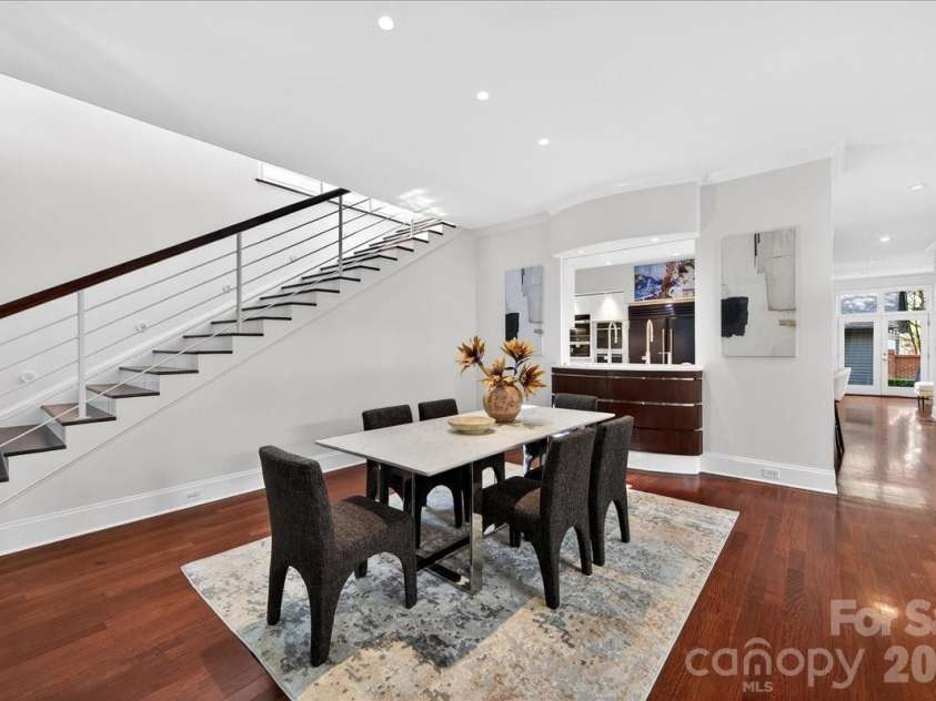 631 Vendue Place, Charlotte, NC 28226.  MLS# CAR4364198, YatesRealty ID 12655. Dining Room