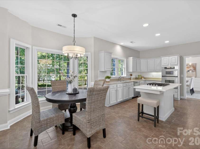 8528 Headford Road, Charlotte, NC 28277.  MLS# CAR4364097, YatesRealty ID 12656. 