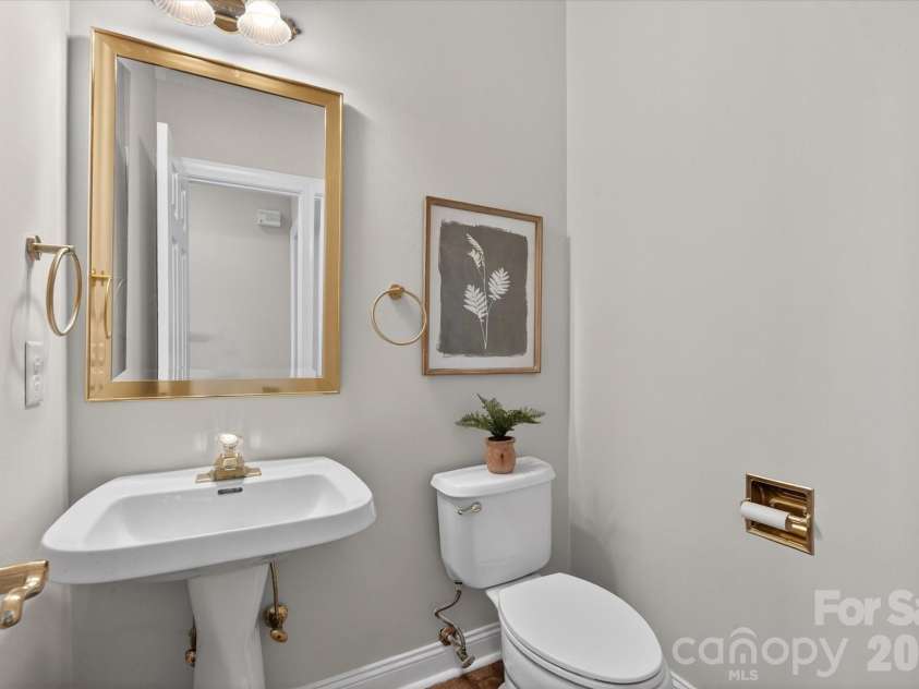 8528 Headford Road, Charlotte, NC 28277.  MLS# CAR4364097, YatesRealty ID 12656. 