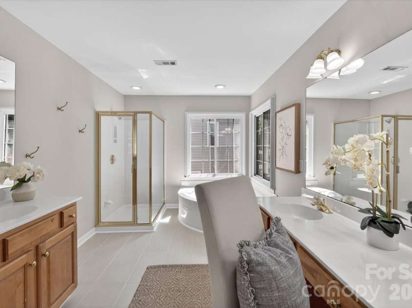 8528 Headford Road, Charlotte, NC 28277.  MLS# CAR4364097, YatesRealty ID 12656. 