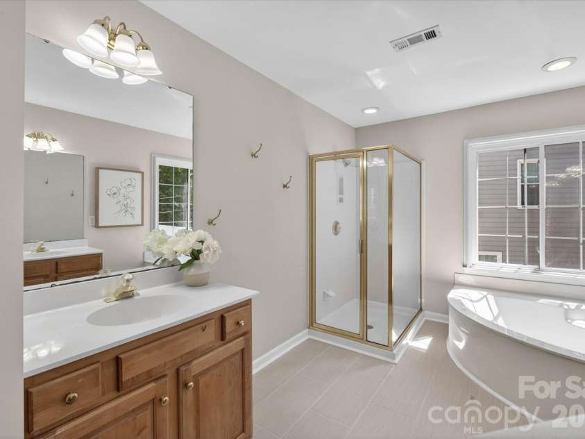 8528 Headford Road, Charlotte, NC 28277.  MLS# CAR4364097, YatesRealty ID 12656. 