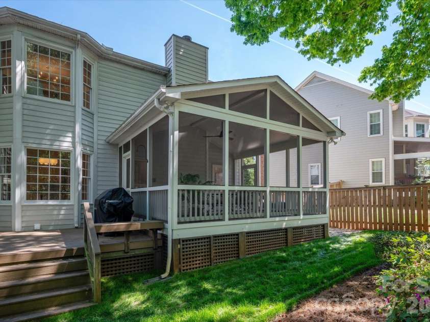 8528 Headford Road, Charlotte, NC 28277.  MLS# CAR4364097, YatesRealty ID 12656. 