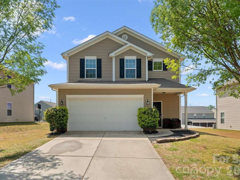 12439 Bending Branch Road, Charlotte, NC 28227.  MLS# CAR4359788, YatesRealty ID 12657. 