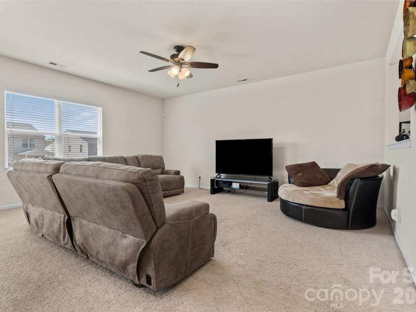 12439 Bending Branch Road, Charlotte, NC 28227.  MLS# CAR4359788, YatesRealty ID 12657. 