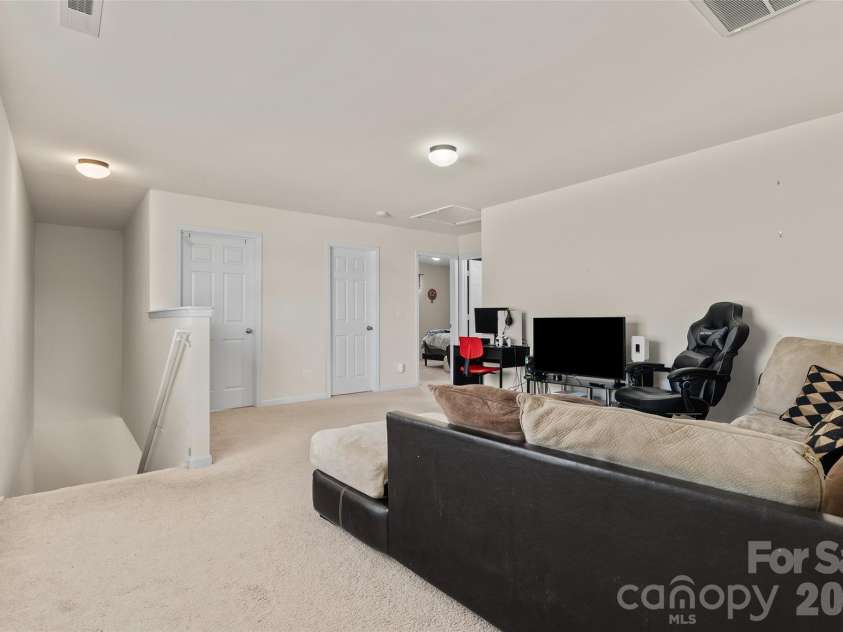 12439 Bending Branch Road, Charlotte, NC 28227.  MLS# CAR4359788, YatesRealty ID 12657. 