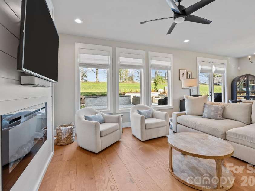 234 Gravely Branch Road, Fletcher, NC 28732.  MLS# CAR4361082, YatesRealty ID 12658. 