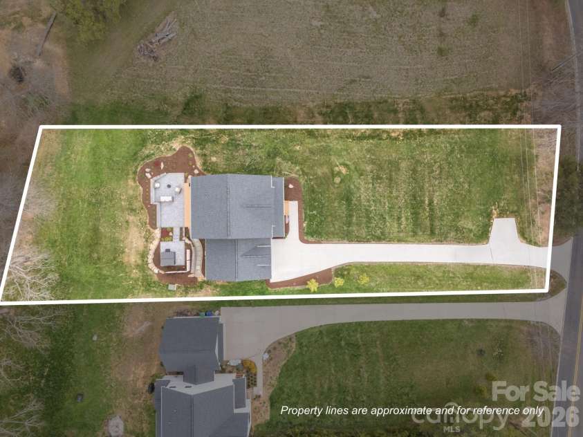 234 Gravely Branch Road, Fletcher, NC 28732.  MLS# CAR4361082, YatesRealty ID 12658. 