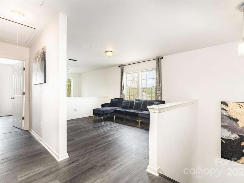 8424 Spirea Court, Charlotte, NC 28215.  MLS# CAR4279664, YatesRealty ID 12659. 