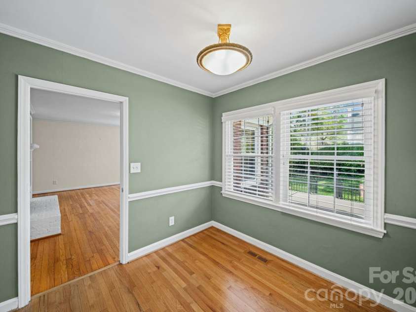 300 11th Avenue, Gastonia, NC 28052.  MLS# CAR4366589, YatesRealty ID 12660. 