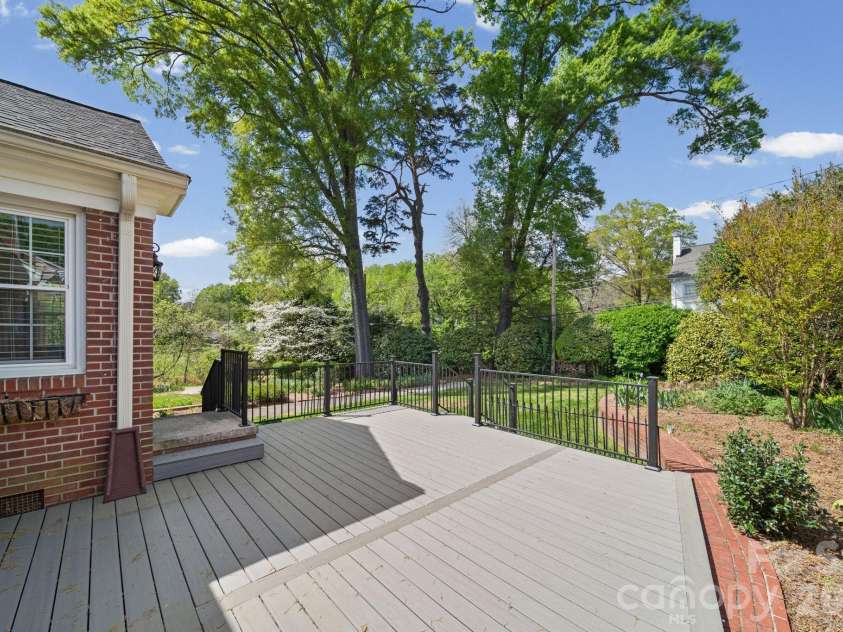 300 11th Avenue, Gastonia, NC 28052.  MLS# CAR4366589, YatesRealty ID 12660. 