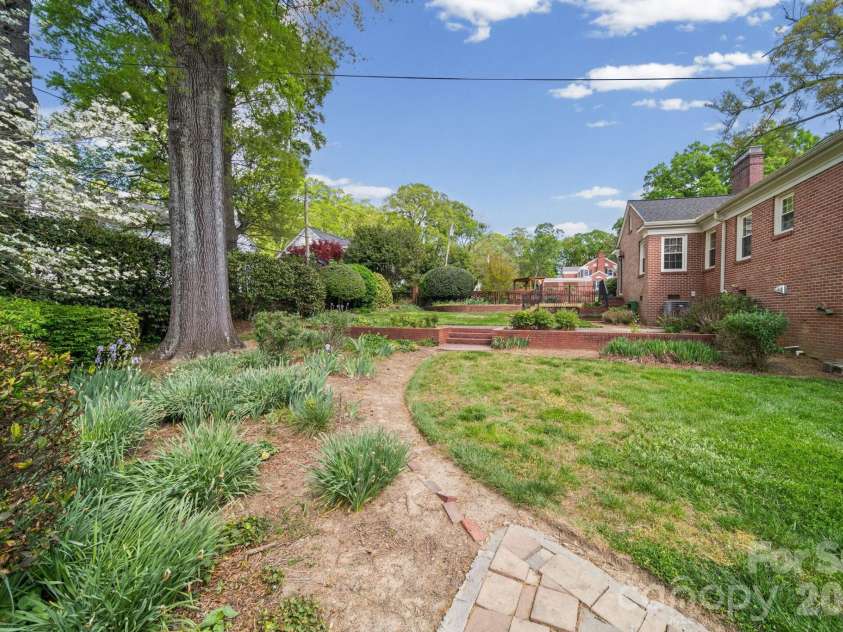 300 11th Avenue, Gastonia, NC 28052.  MLS# CAR4366589, YatesRealty ID 12660. 