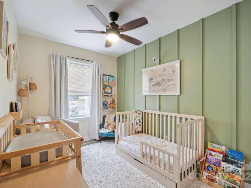 2324 7th Avenue, Hickory, NC 28601.  MLS# CAR4251341, YatesRealty ID 12661. 