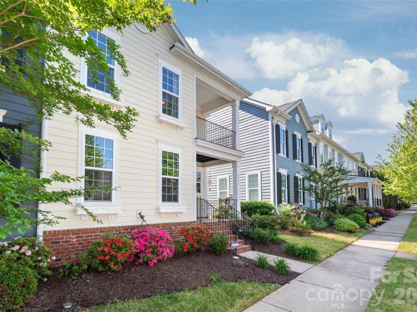 6446 Hove Road, Mint Hill, NC 28227.  MLS# CAR4366035, YatesRealty ID 12661. 