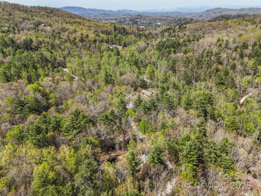 70 Erwin Hill Drive, Etowah, NC 28729.  MLS# CAR4206918, YatesRealty ID 12662. 