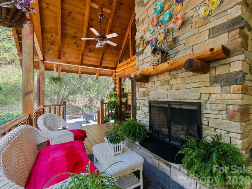648 Suntrace Circle, Cullowhee, NC 28723.  MLS# CAR4305894, YatesRealty ID 12664. 
