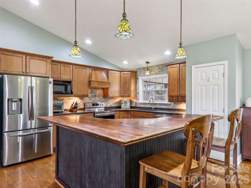 74 Woodson Drive, Mars Hill, NC 28754.  MLS# CAR4355311, YatesRealty ID 12666. Custom island