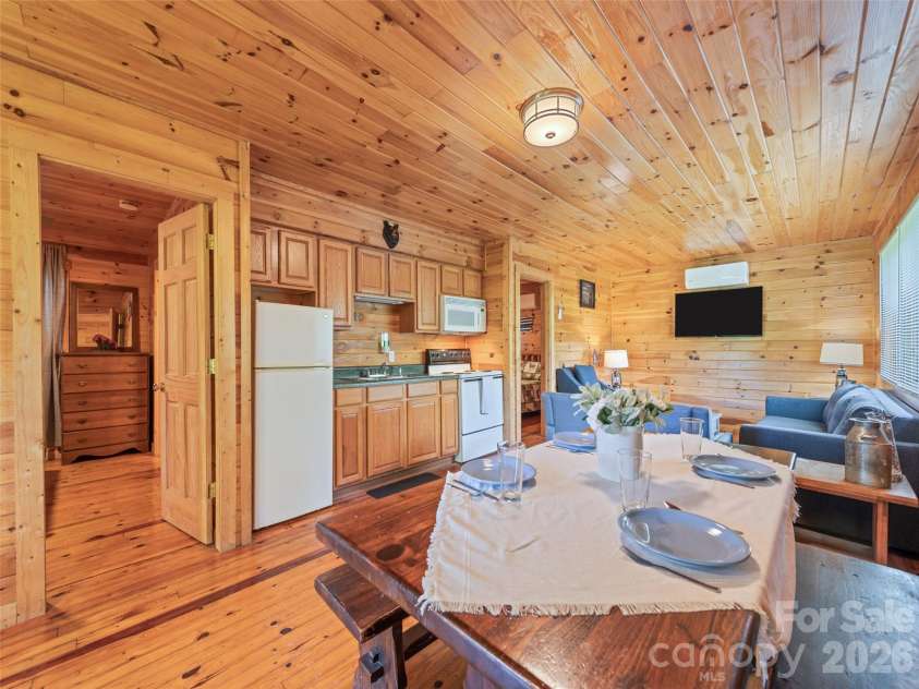 299 Blue Ridge Parkway, Bryson City, NC 28713.  MLS# CAR4371045, YatesRealty ID 12668. 