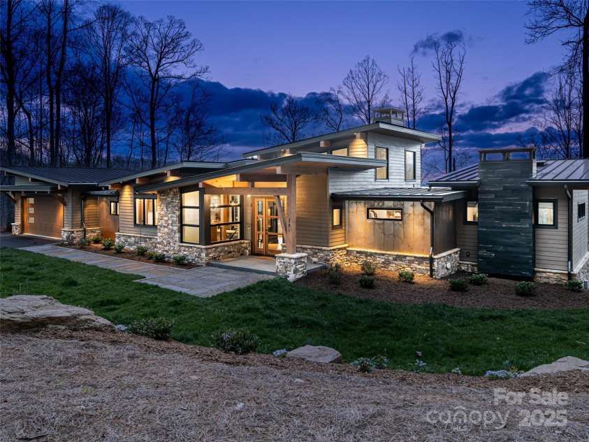 391 High Hickory Trail, Swannanoa, NC 28778.  MLS# CAR4255021, YatesRealty ID 12669. Beautiful Twilight 