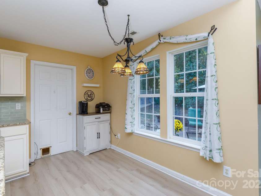 541 Stonehenge Drive, Rock Hill, SC 29730.  MLS# CAR4313066, YatesRealty ID 1267. 