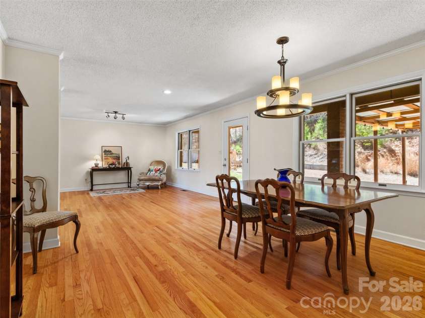 126 Hillcrest Drive, Barnardsville, NC 28709.  MLS# CAR4350780, YatesRealty ID 12670. 