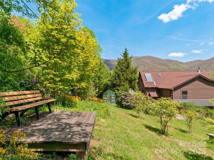 213 Rice Drive, Waynesville, NC 28785.  MLS# CAR4253584, YatesRealty ID 12670. 