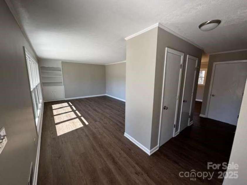 614 Hazelwood Drive, Albemarle, NC 28001.  MLS# CAR4238340, YatesRealty ID 12673. 