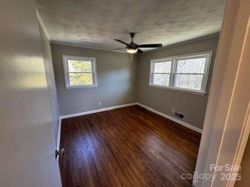 614 Hazelwood Drive, Albemarle, NC 28001.  MLS# CAR4238340, YatesRealty ID 12673. 