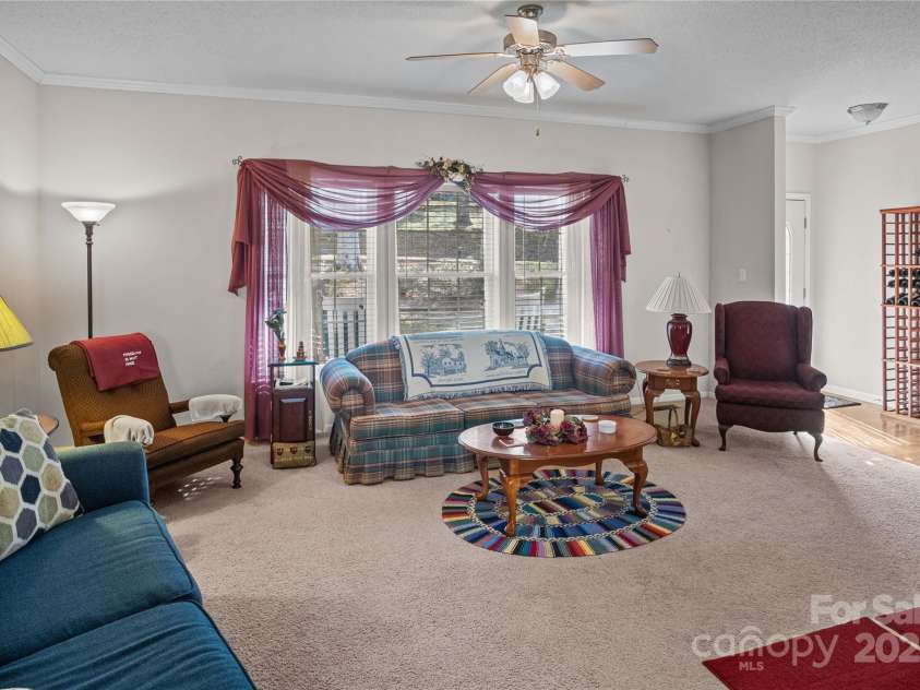 595 Houston Road, Columbus, NC 28722.  MLS# CAR4240996, YatesRealty ID 12674. 