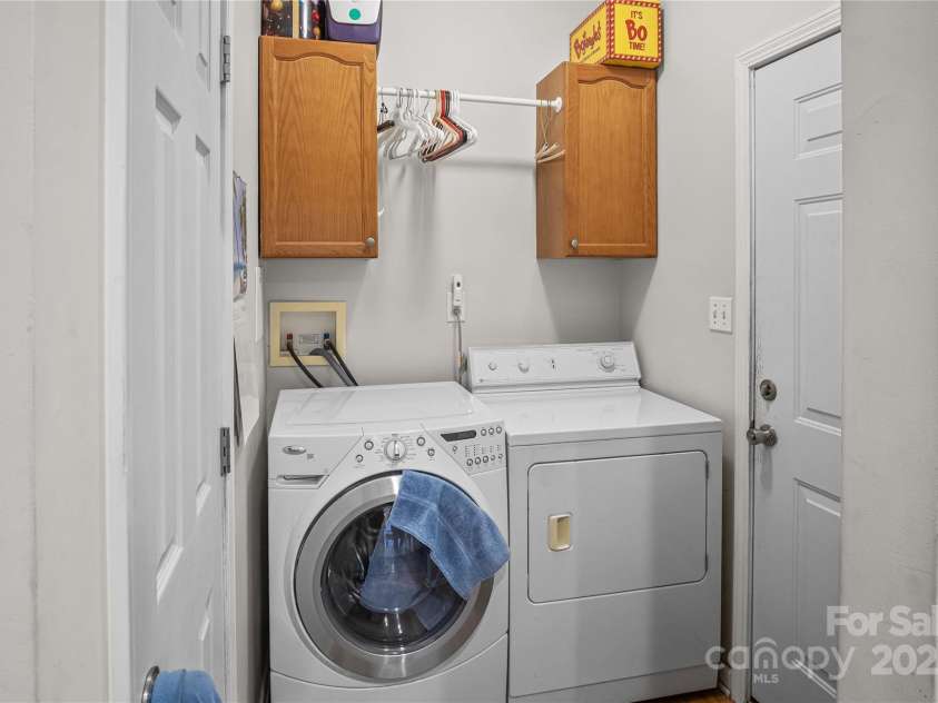 595 Houston Road, Columbus, NC 28722.  MLS# CAR4240996, YatesRealty ID 12674. 