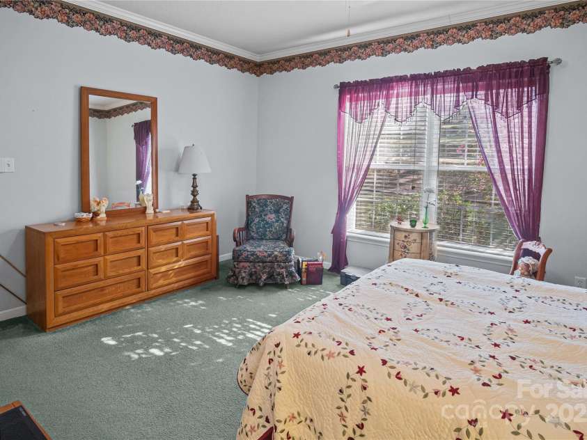 595 Houston Road, Columbus, NC 28722.  MLS# CAR4240996, YatesRealty ID 12674. 