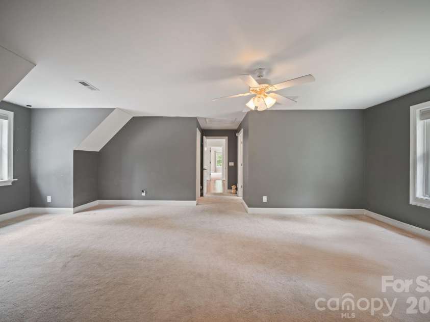 813 Beech Tree Place, Hendersonville, NC 28792.  MLS# CAR4393066, YatesRealty ID 12674. 