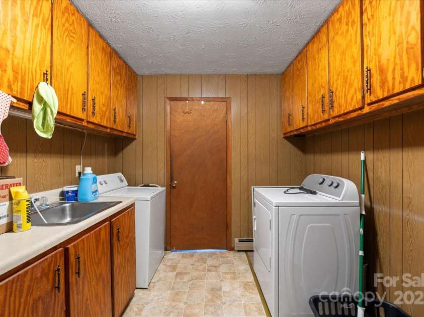 1623 Ammons Branch Road, Marshall, NC 28753.  MLS# CAR4307032, YatesRealty ID 12675. 