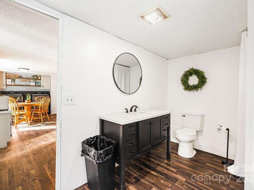 1178 Fork Road, Marshall, NC 28753.  MLS# CAR4219745, YatesRealty ID 12676. Full bathroom