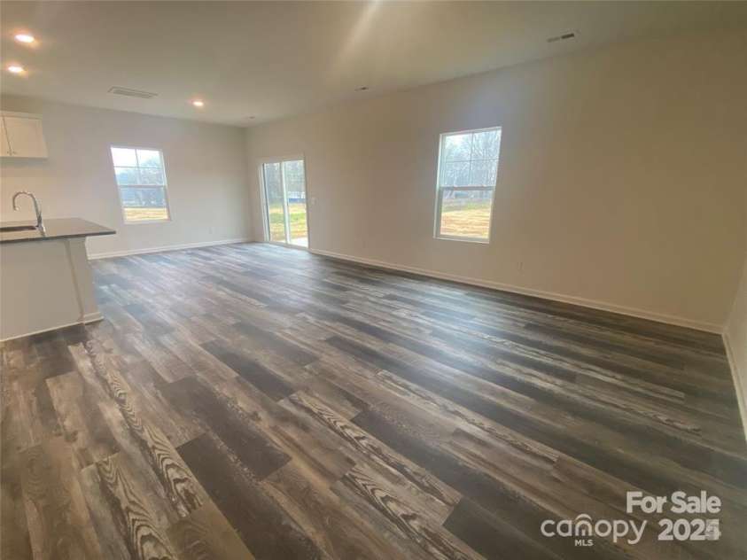 104 Salem Springs Lane, Statesville, NC 28625.  MLS# CAR4203087, YatesRealty ID 12678. LIVING AREA