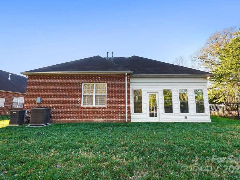 10715 Tom Short Road, Charlotte, NC 28277.  MLS# CAR4323121, YatesRealty ID 12678. 