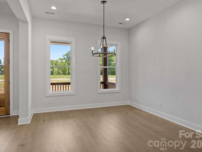 395 New Salem Road, Statesville, NC 28625.  MLS# CAR4337480, YatesRealty ID 1268. 