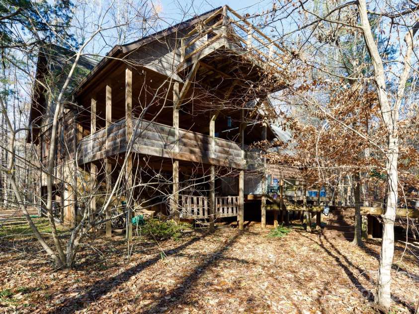 633 Weston Acres Road, Fort Lawn, SC 29714.  MLS# CAR4206008, YatesRealty ID 1268. 