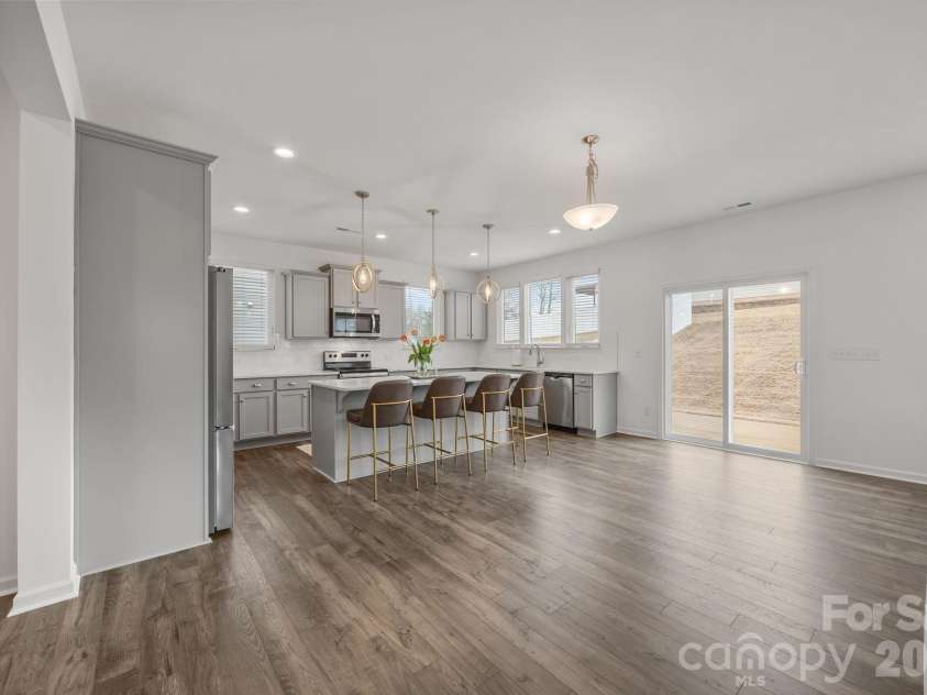 124 Benford Drive, Troutman, NC 28166.  MLS# CAR4346353, YatesRealty ID 12681. 
