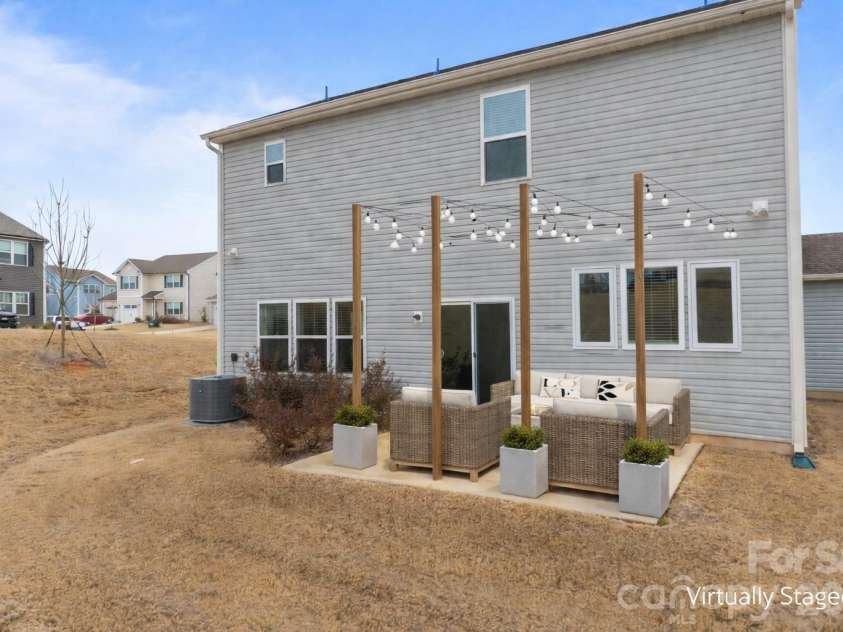 124 Benford Drive, Troutman, NC 28166.  MLS# CAR4346353, YatesRealty ID 12681. 